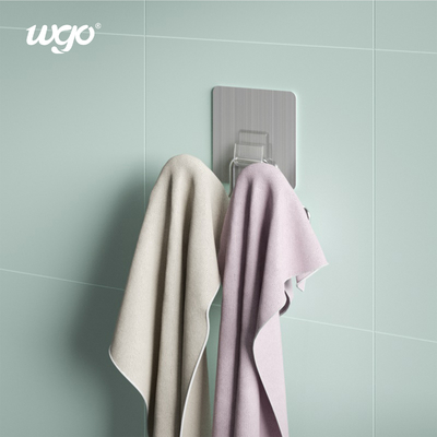 Sistemas autos-adhesivo de los accesorios del baño, tenedor montado de la esponja del fregadero de cocina